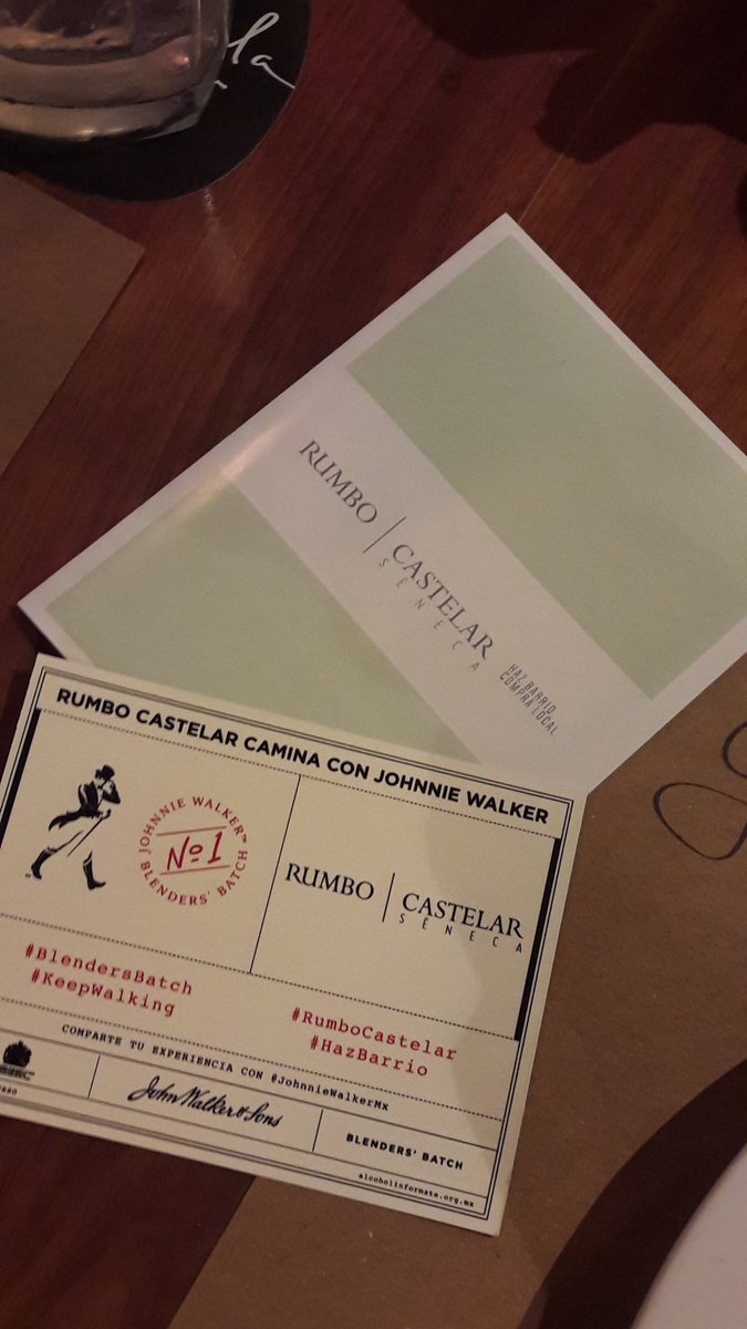 CodigoGlam's tweet photo. Increíble noche ayer en @_GogoyLola conociendo @rumbocastelar y #blendersbatch #keepwalking #hazbarrio https://t.co/mPpFQc05l6