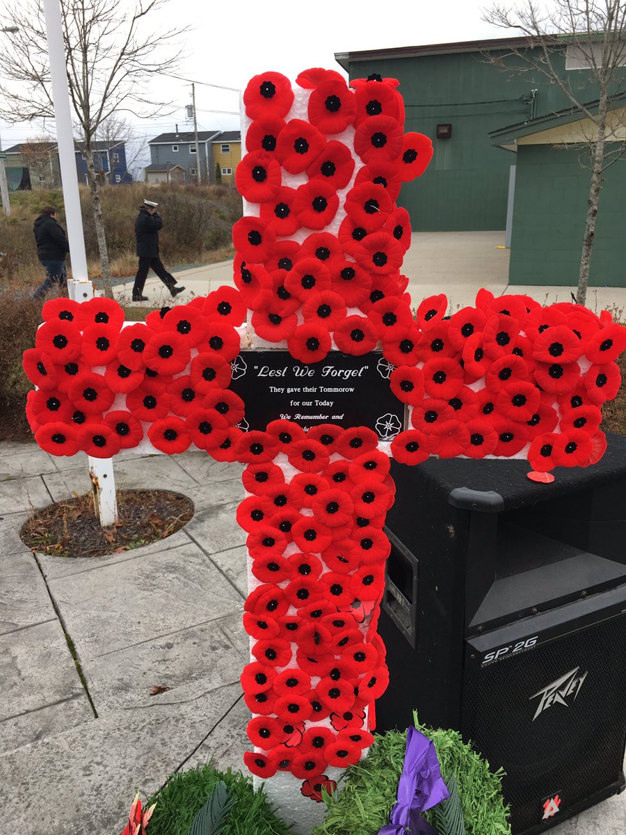 SeamusORegan's tweet photo. Remembrance Day in Shea Heights, Newfoundland. https://t.co/HclTR0TOnP