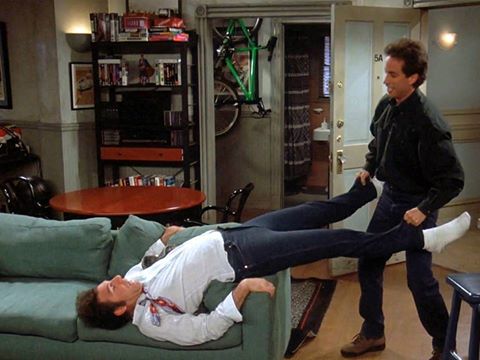 "Man, these are tight! Squinch your hips in!" “The Wait Out” is on #Seinfeld tonight! https://t.co/LZtR9HiWvF