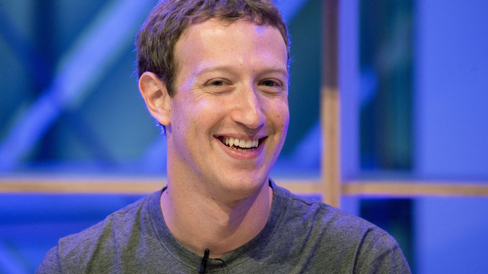 pewresearch's tweet photo. "Facebook is the most powerful force online — and these new numbers prove it" – @mashable on our new survey: https://t.co/MKaXcGKK2U https://t.co/pdiZhvefrz