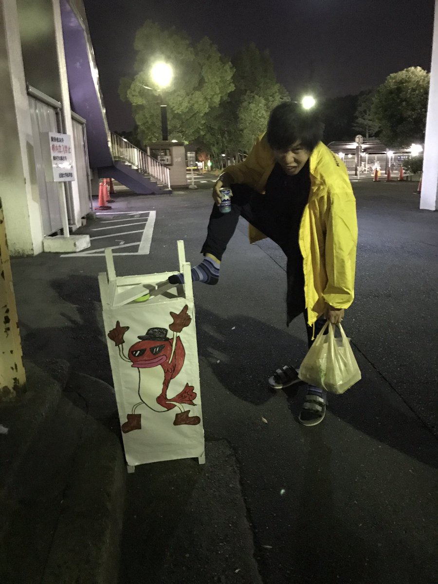 明日以降のタイムスケジュールと各部活の模擬店の配置です！！

参考にしてもらえると、委員長も嬉しいぽよっ

(※しんたろー力作のマグロとパシャリッ🤘)