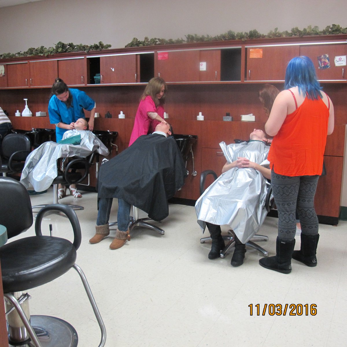mbeswick1's tweet photo. Open House at @BataviaCTE was awesome! Cosmetology ROCKS!!! https://t.co/GX8wS0clSW