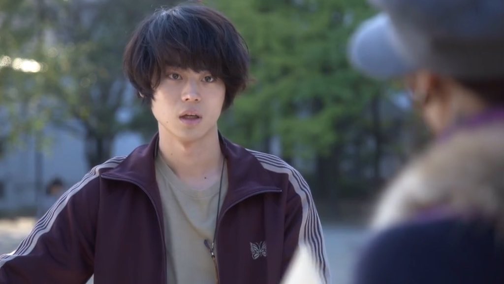菅田将暉着用　ビッグスウェッシュ　ネイビー M♛JJロッキン9.20参戦 on X: 