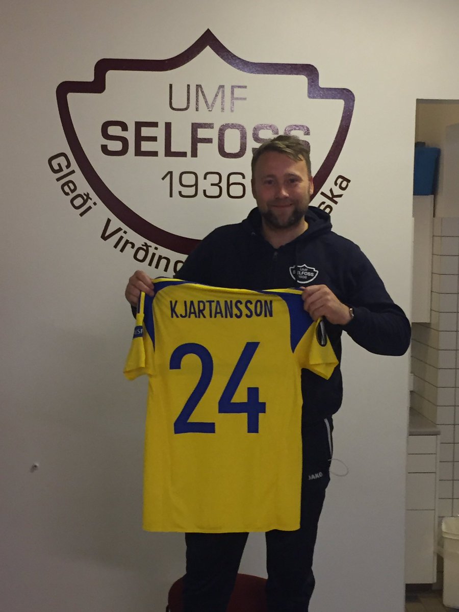 Herrakvöld Knattspyrnudeildar í kvöld - Treyja sem Viðar klæddist í Europa League með liði sínu Maccabi Tel Aviv boðin upp #fotboltinet