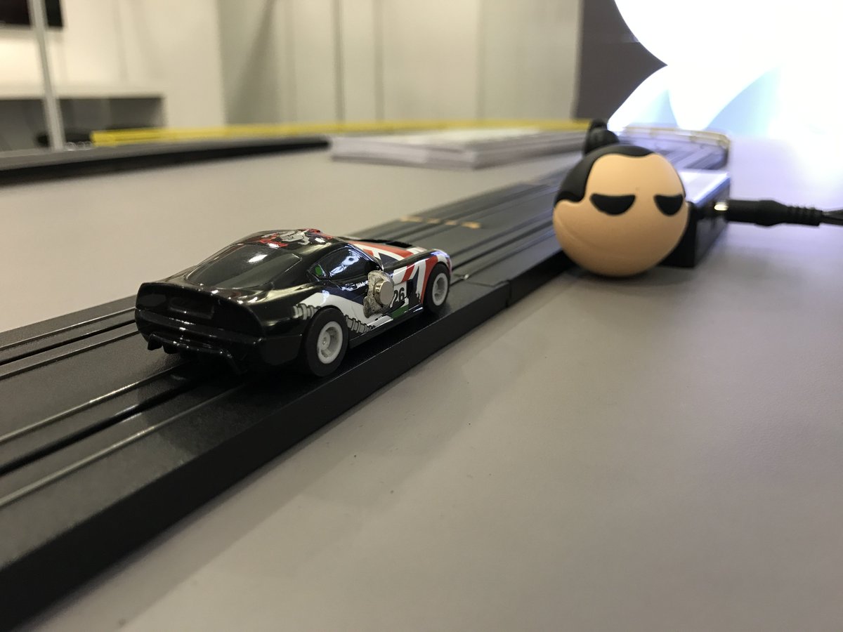 basho_fr's tweet image. Man buns exist! come by see #Riak TS driving Iot in action @basho booth and enter to win free basho man USB for all that enter @BigData_LDN