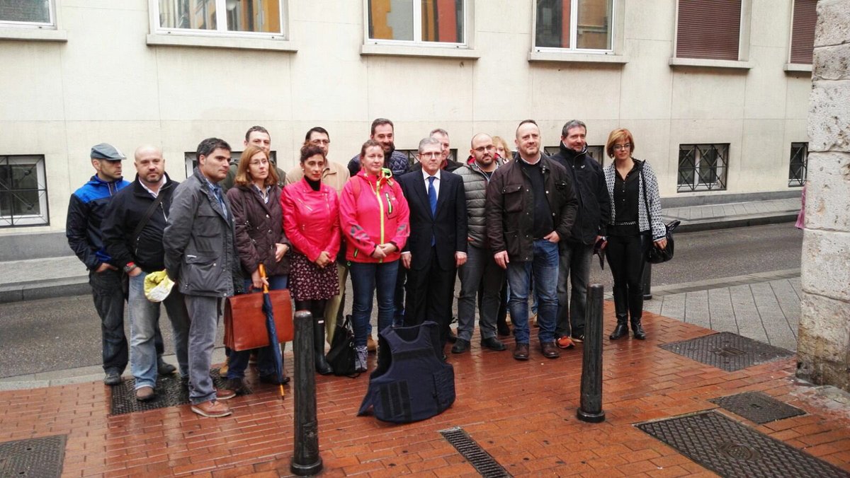 AUGC Mujer e Igualdad. tweet media