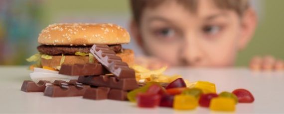 ehla_fr's tweet photo. #Santé Blog d'@ArsenaultBenoit : Les taux d’obésité chez l’enfant progresseront au moins jusqu’en 2025 https://t.co/eAROxSD4Dv https://t.co/dtSwXZ9Hqp