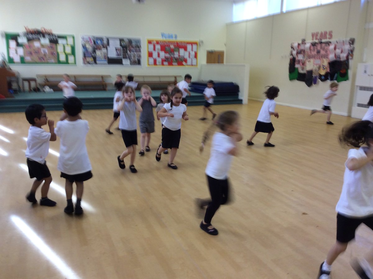 CannonParkSch's tweet photo. Year R have successfully changed for PE for the first time, NO TEARS! We then played our Autumn game of Hibernating Hedgehogs. #perfectkit https://t.co/VQAPWuq81i