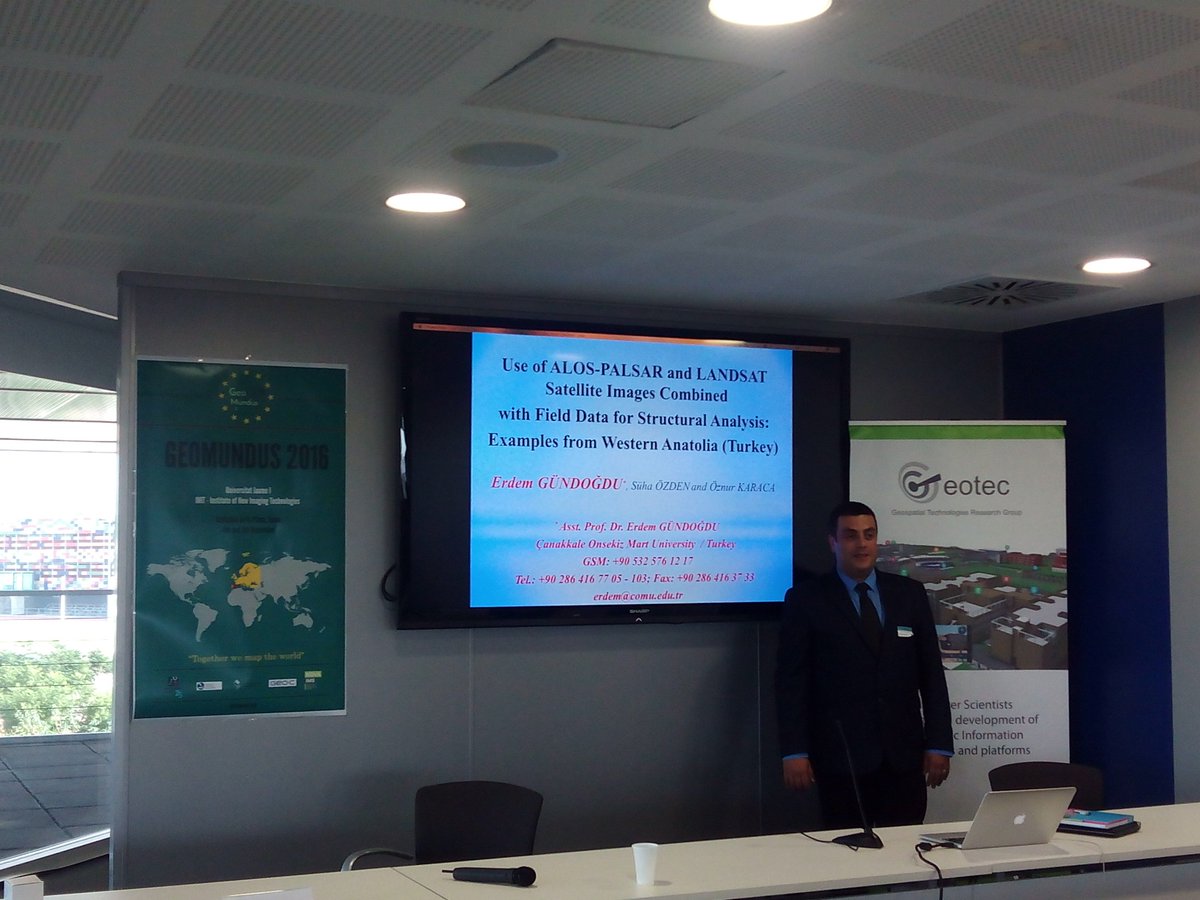 rmartinpozuelo's tweet image. En el congreso @geomundus @Mastergeotech en la @UJI_noticies  @geotecUJI 

#geomundus #geospatialtechnologies #geotech #2016 #UJI