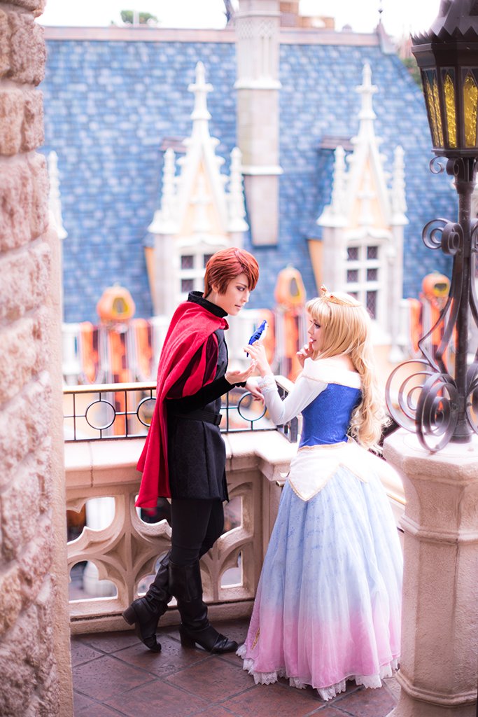 Disney Cosplay Twitter