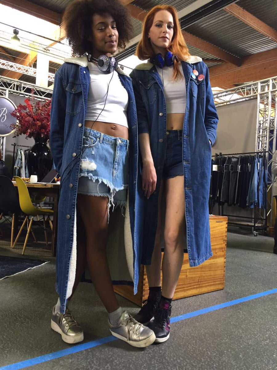 SantistaJW's tweet photo. Denim in the city! 
@PremiereVision - #denim #denimpv #indigo #jeans #paris #bluejeans #tomorrowiscalling #parisalwaysagoodidea https://t.co/ojq6rFPcZn