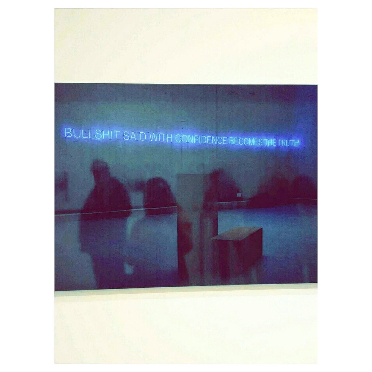 Another one of our favorites from last night's launch of <a href="/noformatgallery/">no format Gallery</a> in Deptford thanks to <a href="/AnthologyLondon/">Anthology</a>