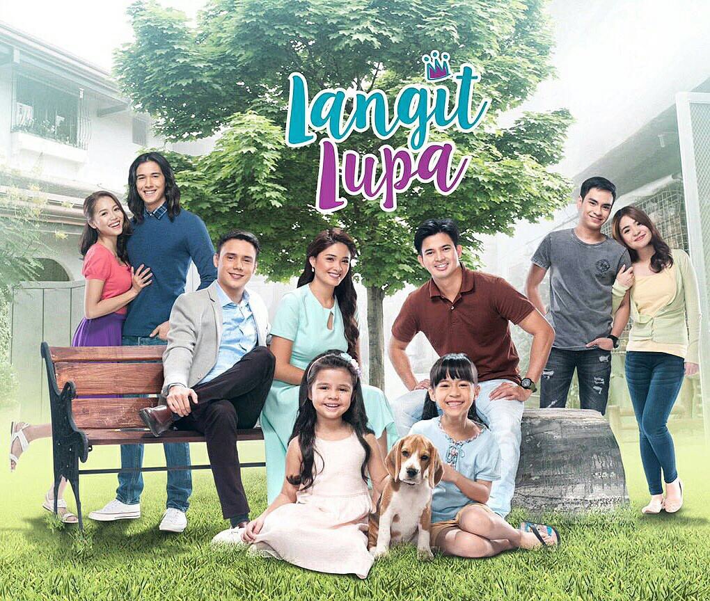 pherlouiemoya's tweet photo. And it's out!!!!!!!!!! Kapamilya, abangan ang Langit Lupa ngayong November 28! Excited na ba kayo kagaya namin? 💙 #TOMIHO #JAILENE https://t.co/S6cB3bY39r