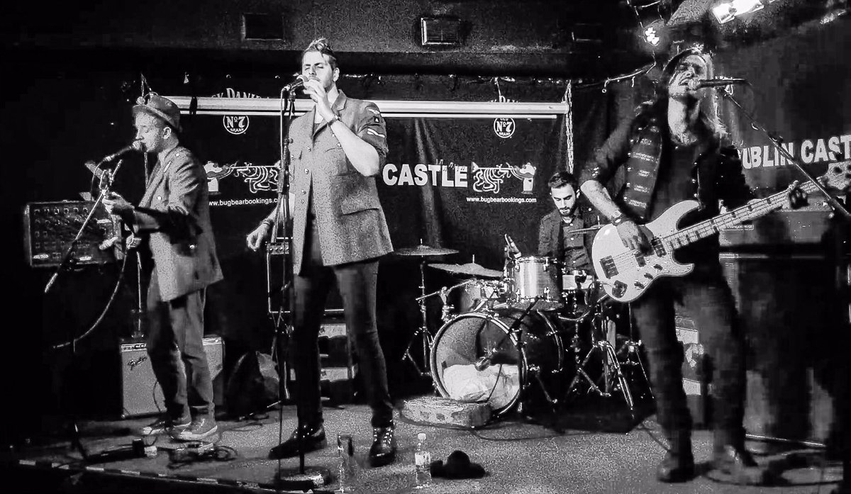 StoneDoves's tweet photo. Stone Doves @thedublincastle 21/10/16
#live #gig #camdentown #indie #rock #london https://t.co/BTaI4eL9rY