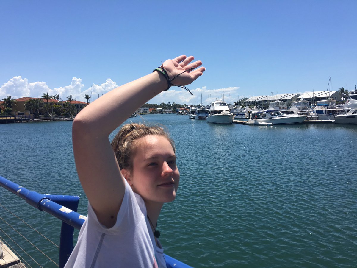 Offical_HandsUp's tweet photo. Tryna be cool like what up https://t.co/qXZnua3tct