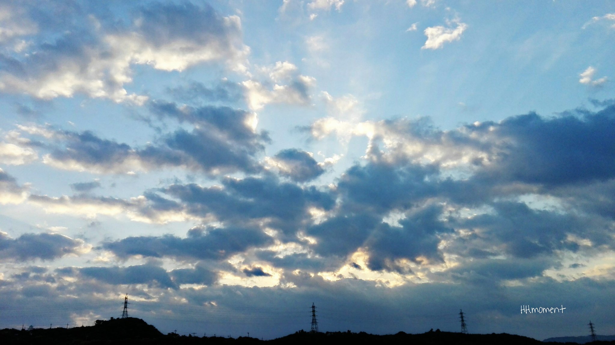 B Moment ちゃーがんじゅー Twitterissa 朝空 季節の変わり目ほど キレイな空が多く見られる 全てが一期一会 ずっと見ていたいね 空 朝空 昼空 夕空 夜空 青空 曇空 雨空 虹 虹空 海 海空 快晴 風景 朝焼け 夕焼け 夜明け 雲 青 散歩 光芒 B Moment ちゃーがんじゅー Twitterissa 朝空 季節の変わり目ほど キレイな空が多く見られる 全てが一期一会 ずっと見ていたいね 空 朝空 昼空 夕空 夜空 青空 曇空 雨空 虹 虹空 海 海空 快晴 風景 朝焼け 夕焼け 夜明け 雲 青 散歩 光芒