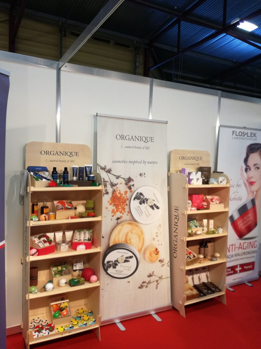 PLinLatvia's tweet photo. Poļu firmas #Floslek #BeautyFace #Organique skaistuma industrijas Baltic
Beauty 2016 izstādē - #Ķīpsalā, 4-6.11.2016 https://t.co/YX7N4vjSuy