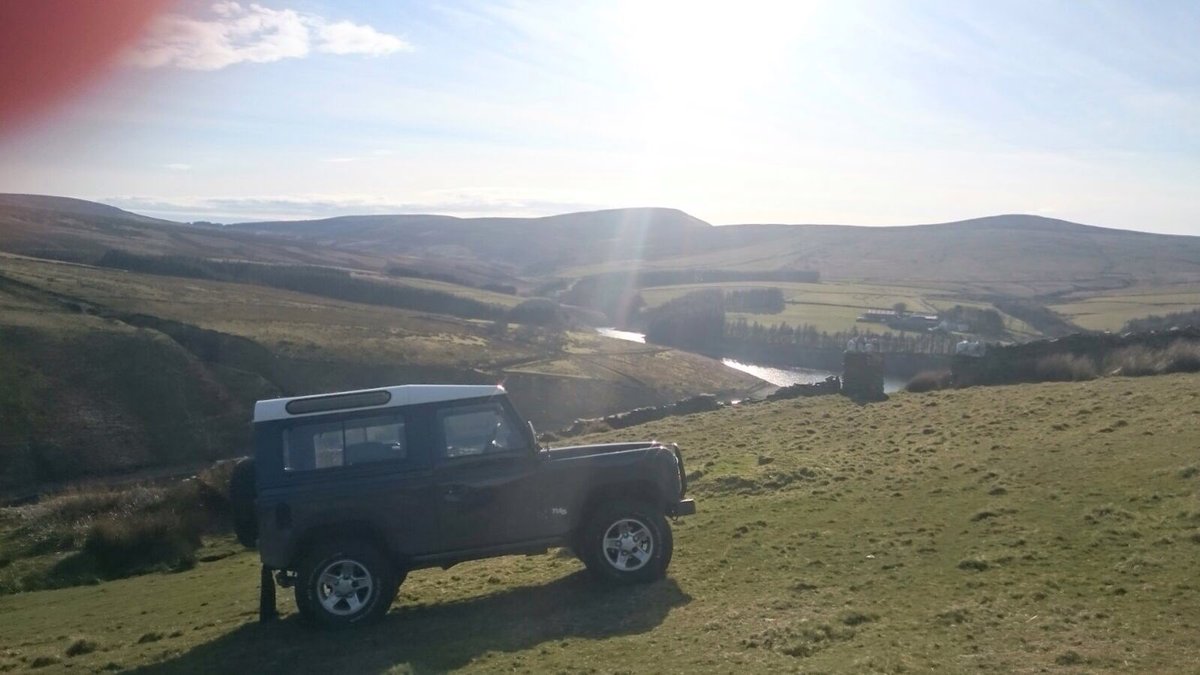 My #Landrover 90 has been stolen please help me find it. Stolen in #Liverpool 3rd November....Handsome Reward for recovery..Thanks