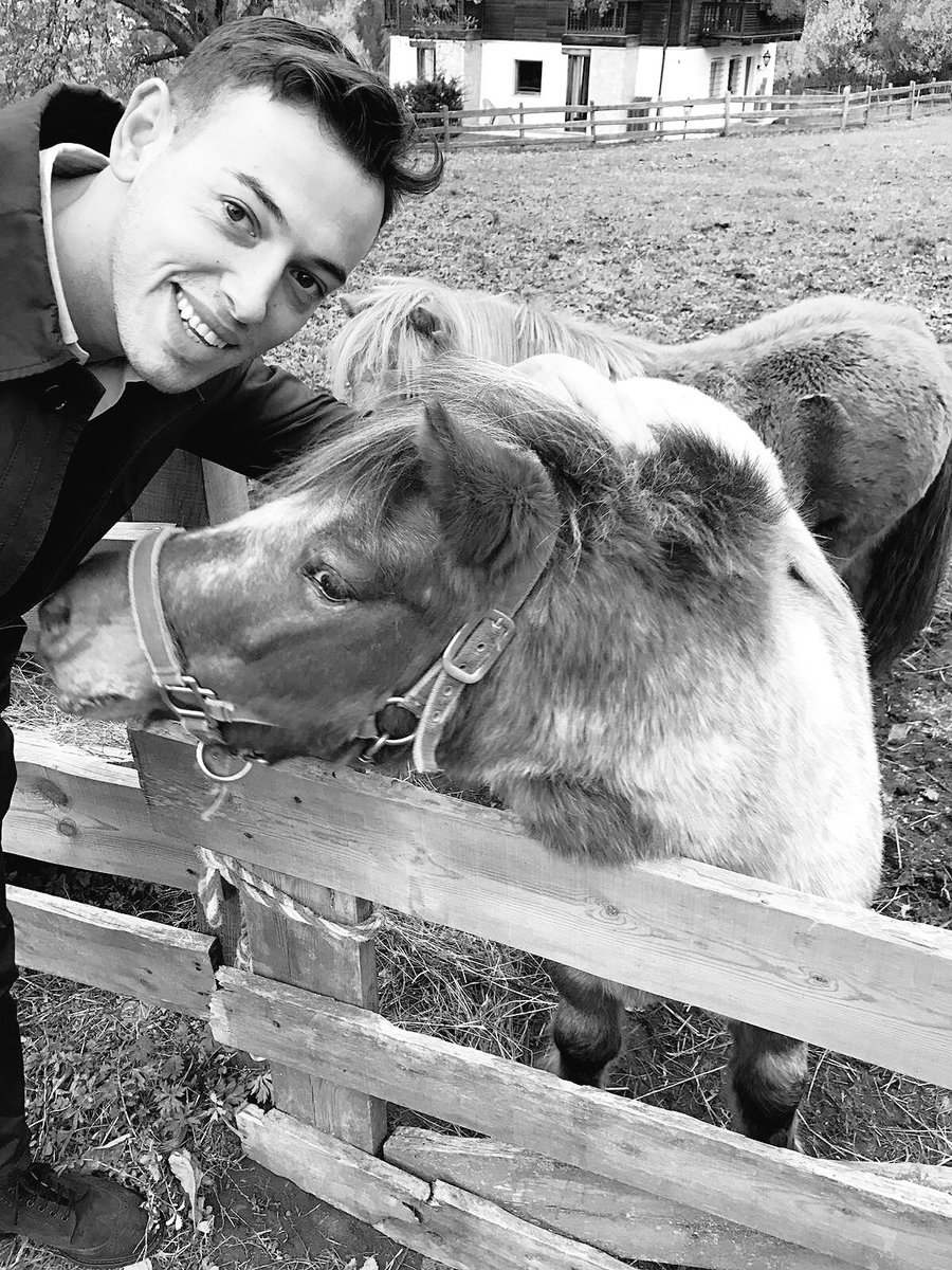beatriceferrar7's tweet photo. Mini te 😍 @federicorossi12  #onlyH https://t.co/ZaAR24qETh