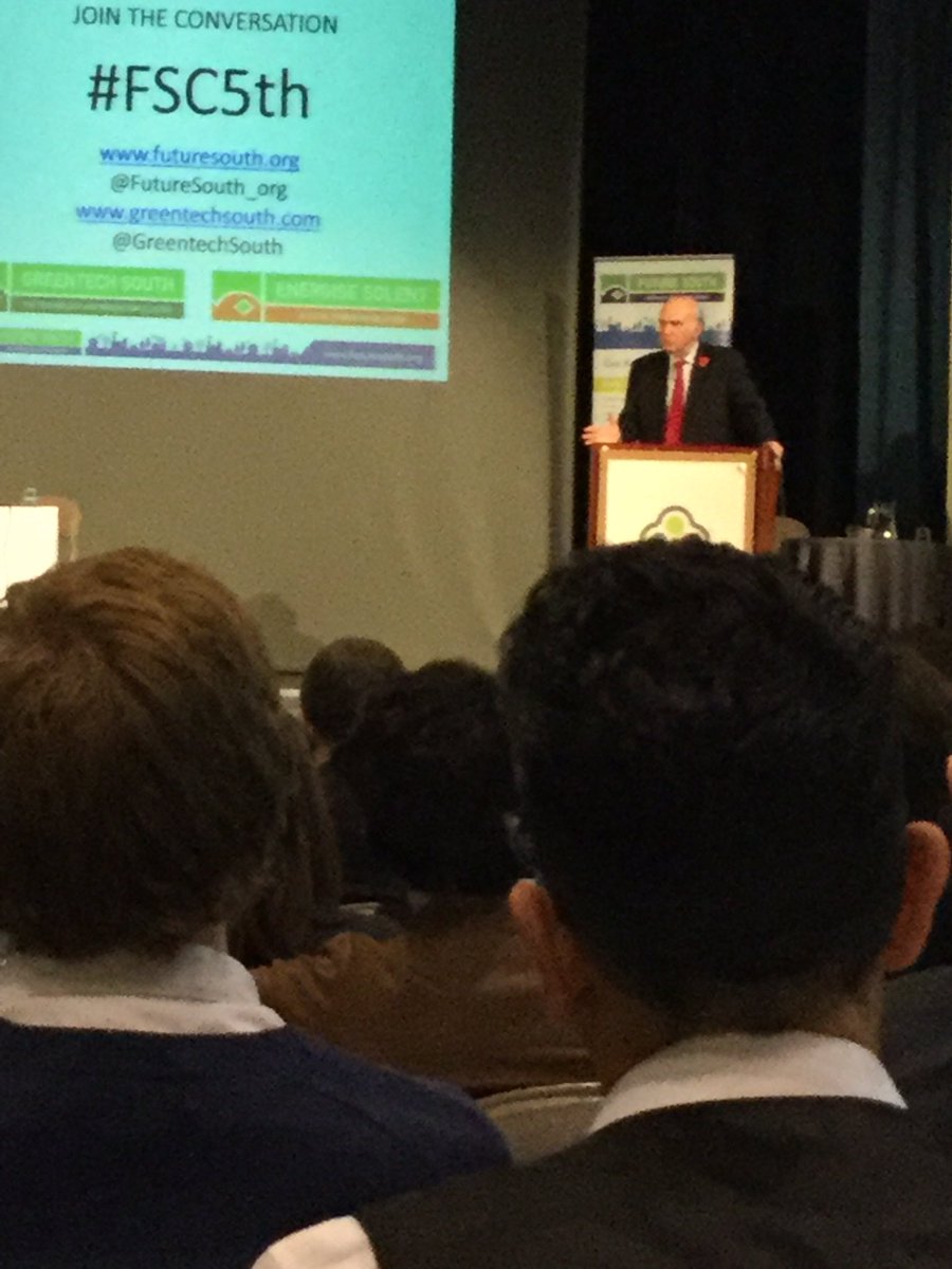 CleanCarbonUSRG's tweet photo. Vince Cable giving keynote at the FutureSouth conference #FSC5th https://t.co/SHIIV7Ky3E