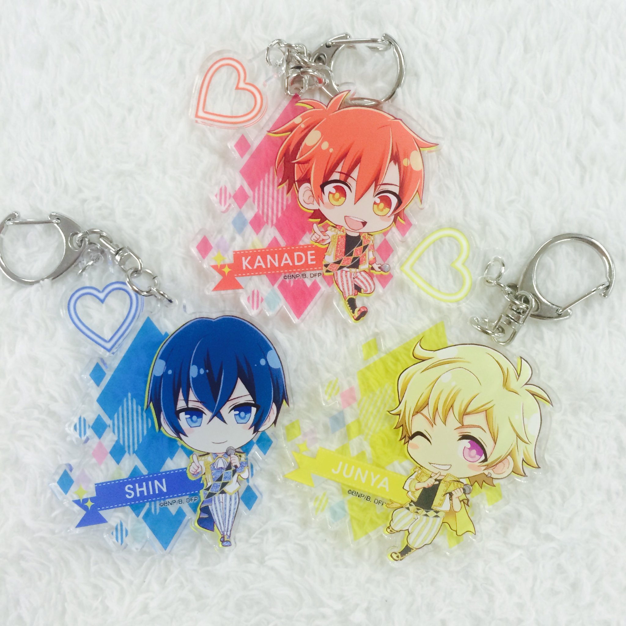 公式 ドリフェス Agf ドリフェス トレーディングアクリルキーホルダー 全7種も発売 イラストはコミカライズ担当の水野マリィ先生描き下ろしです Redエリアr 3 アスキー メディアワークスブース で販売 Bnp Dfes Agf16 T Co