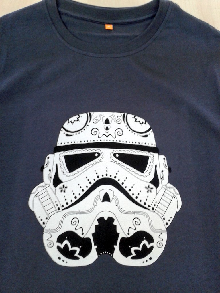 glenn74505925's tweet photo. #stormtrooper charcoal T's. Hand #screeprinted @sgtsmithtweets #madeinuk . https://t.co/setVQZcW0V