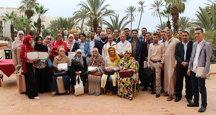 giz_gmbh's tweet photo. #greenmosques: #Morocco’s mosques &amp; their religious leaders help with the #energytransition #COP22 @BMZ https://t.co/yMoF7TVgdJ https://t.co/a8tLIr15C0
