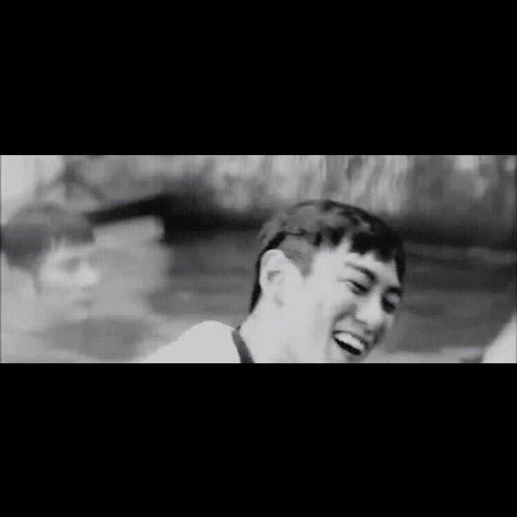3115_nn's tweet photo. ชอบเวลาทาบิยิ้มแบบนี้ที่สุด 💜 คุณผีของเค้าน่ารักมากเลย 🙆🏼 #happyTOPday #TBD16 https://t.co/Z4up3aH3yA