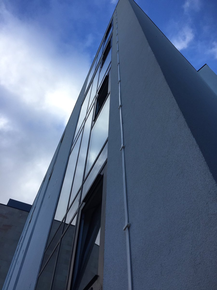 HarrisonLPE's tweet photo. Checking up on our work for @Watkin_Jones in #Edinburgh today https://t.co/J1X3CzLezz