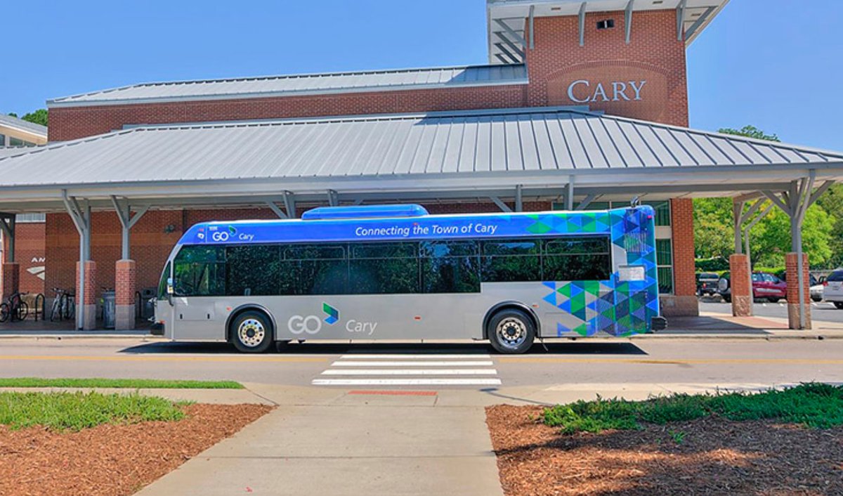 WakeForTransit's tweet image. "the transportation plan is vital because the county is growing at a rate of more than 60 ppl per day". Read more carycitizen.com/2016/11/02/wak…