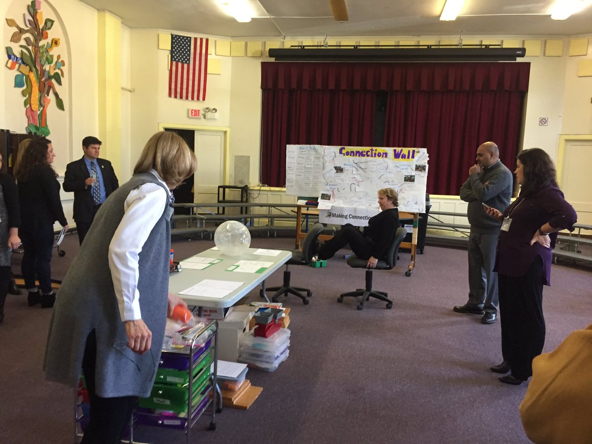 weld0505's tweet photo. So in awe of the amazing #osdstem team, sharing their expertise in teaching and learning STEM with 16 districts! https://t.co/0uu6bQHshB