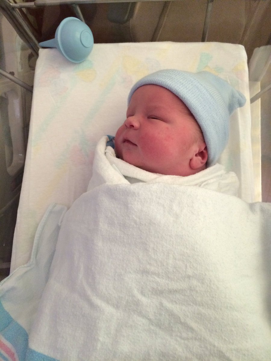 LeeUGolf's tweet photo. Newest member of the @LeeUFlames family is here! All 9 pounds of him! Momma' doing well too! #JacksonThomas #hoss https://t.co/4G7PsdL9HE