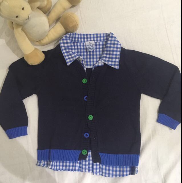 KidsterCo's tweet photo. For the young (2-5 month) gentleman! 💙Check out: Baby boy sweater in KidsterApp 
 https://t.co/du03QxEDKM https://t.co/mt4hFub7Yg