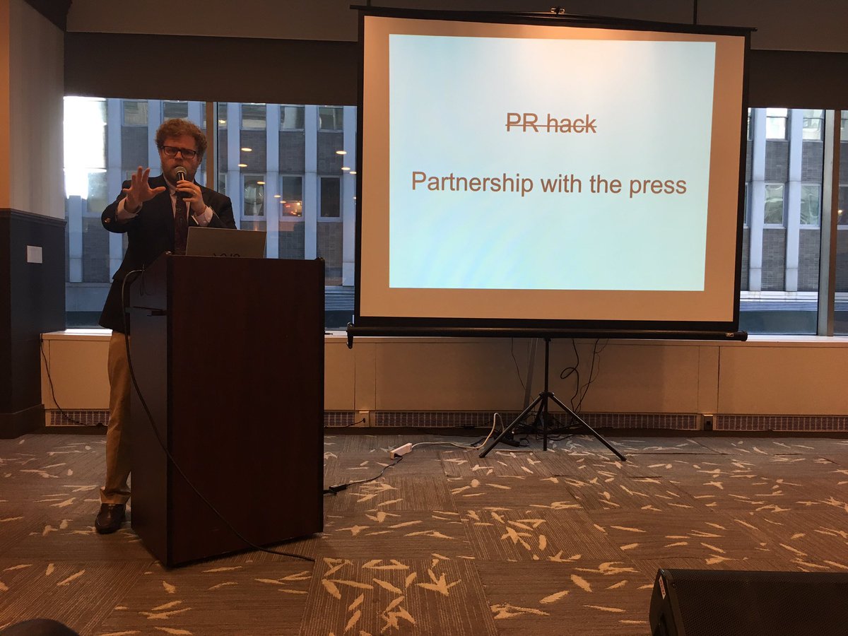 SMPSNewYork's tweet photo. #MaxGross @commobserver Journalists don't want to do a story that's already been done. Fresh content. Fresh angle #TME2016 https://t.co/RzuQHTkZCJ