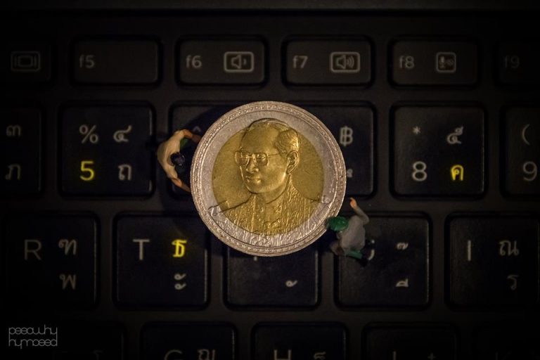 mononewsth's tweet photo. สุดครีเอท! เรื่องราวของในหลวง รัชกาลที่ 9 ผ่านคนตัวจิ๋ว
ชมภาพเพิ่มเติมได้ที่ :::: https://t.co/z7XnQ9CgEU https://t.co/8LnwJRzSZb