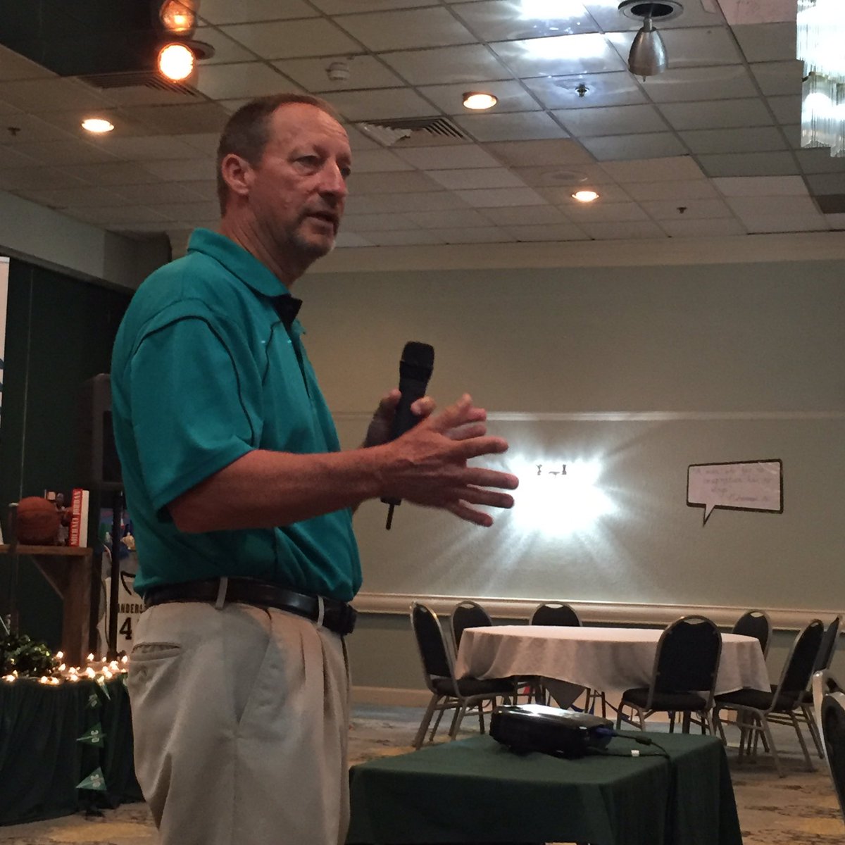 PamLangley1's tweet photo. Gary Gilmore from Coastal Carolina Baseball #frc16 https://t.co/F8hmTKBqsc