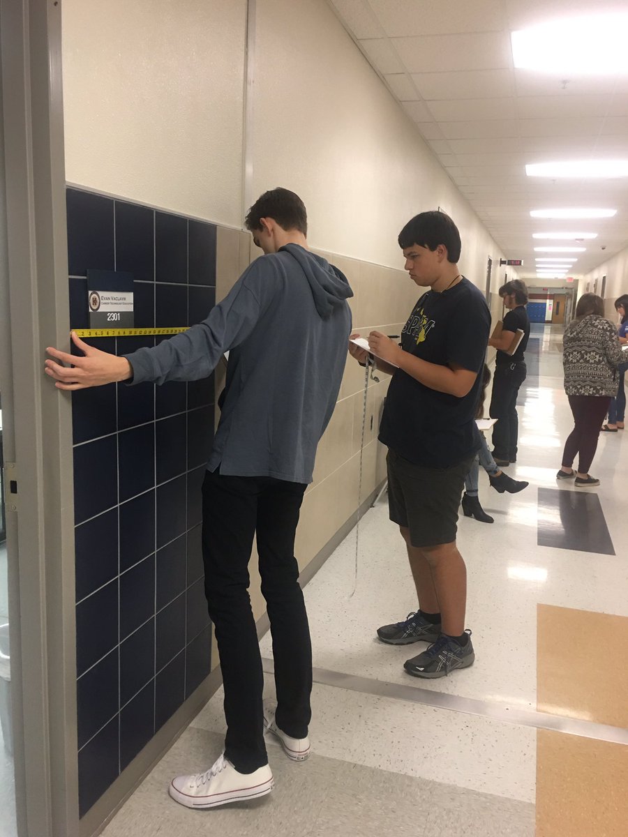 KHSIndianNation's tweet photo. Measure trajectory, sketch a crime scene & identify impressions in Mr. Vaclavik's Forensic Science class today.#realworldexp.@KellerISD_CTE https://t.co/HEeOVImlDw