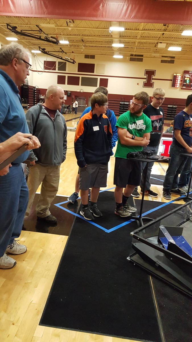 IndeeScience's tweet image. The Independence Robotics team was in action on Tuesday!