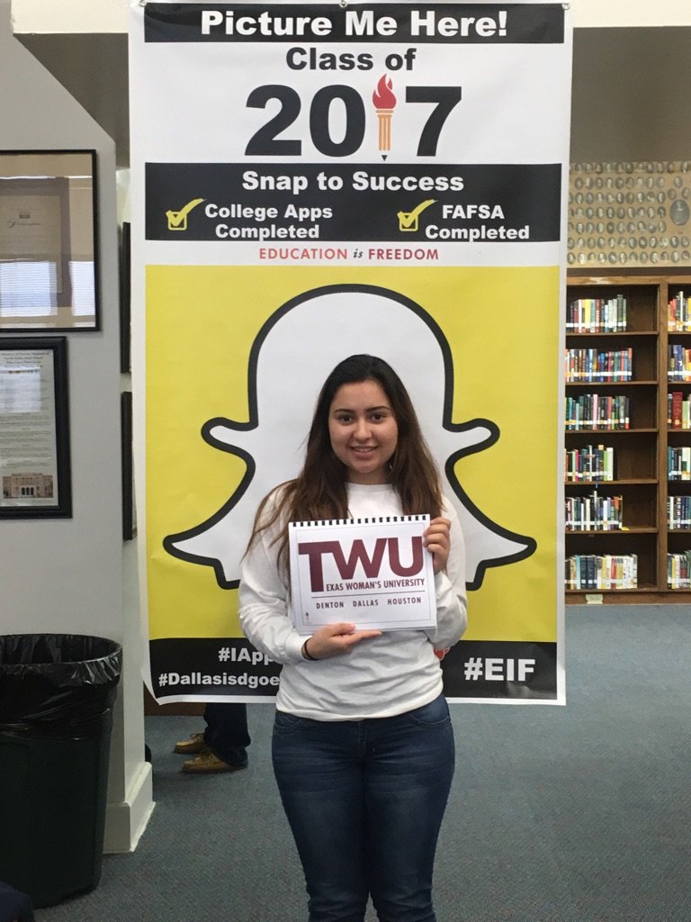 EIFNorthDallas's tweet photo. #SnaptoSuccess #GenerationTXMonth #DISDGoesToCollege https://t.co/p8UPjgQkop