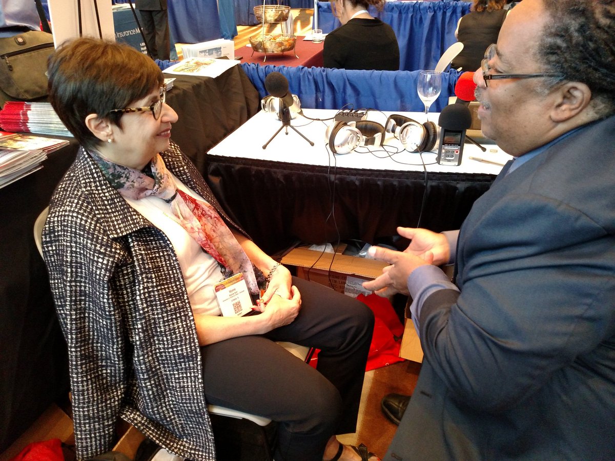 UGASocialWork's tweet photo. Great ideas! Dean Wynne Korr @UofISocialWork & @dircsj discuss innovative social justice courses at #2016APM #ugassw booth #912 https://t.co/2DBuDwl9AM
