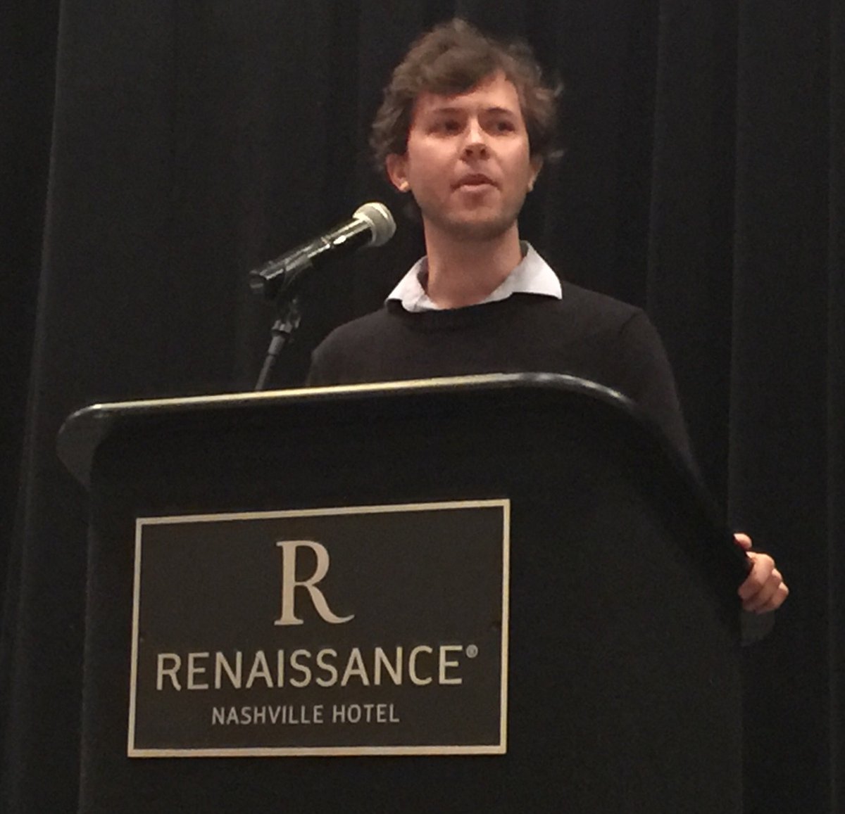 agentinboxapp's tweet photo. @TylerSGordon rocked the stage at RESO showing how to be a messaging-centric MLS and deliver the messaging experiences agents now expect. https://t.co/q7ryS25fUd