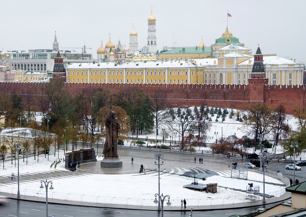 Monument to Vladimir the Great, Prince of Ancient Rus' who Christianized the realm, was officially unveiled today in #Moscow #UnityDay