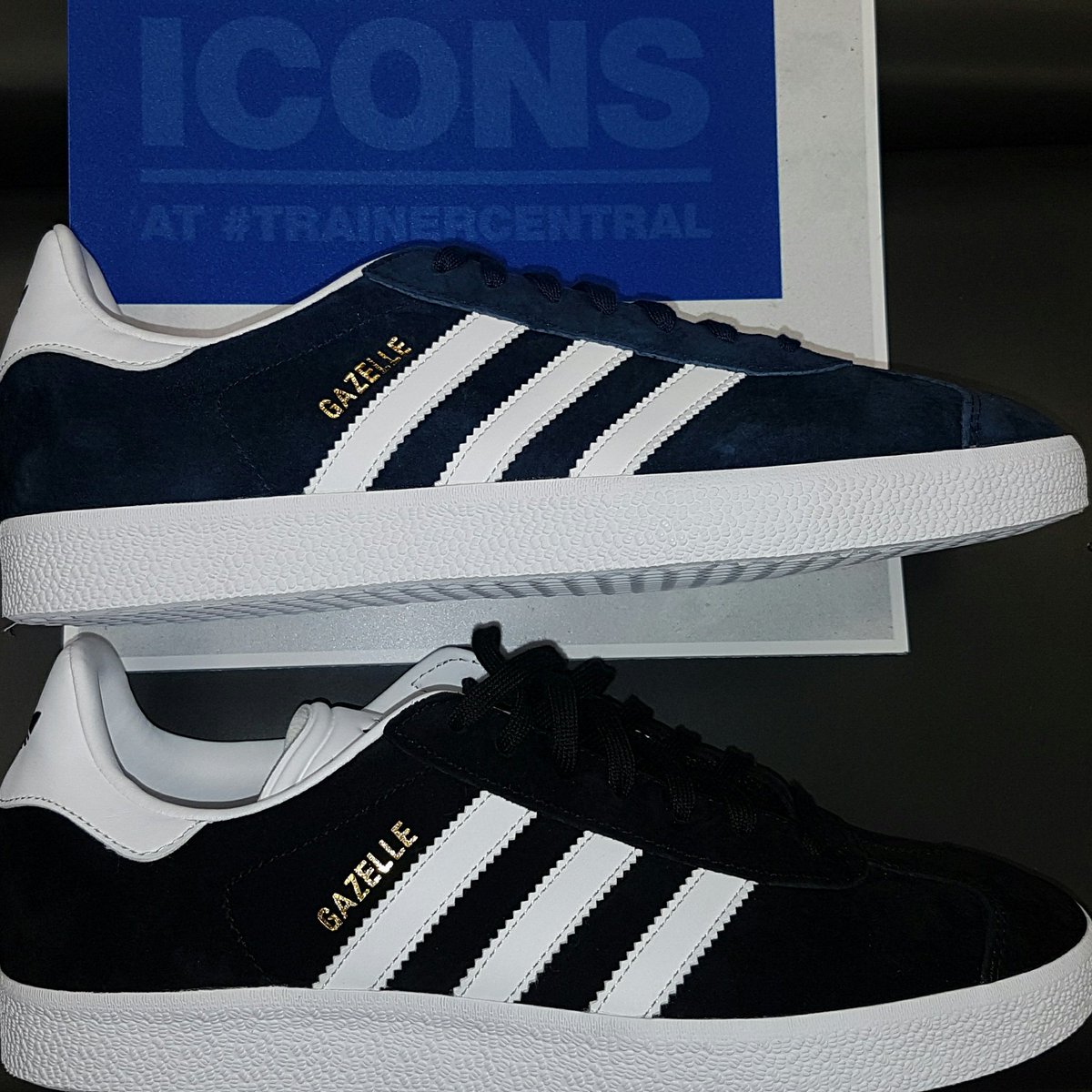 55_store's tweet photo. The icons have arrived at #TrainerCentral in Longford. Call in to get your in navy or black! https://t.co/cVinKeehgZ