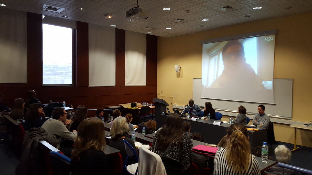 migratic2016's tweet photo. Visio-conférence en cours #MIGRATIC2016 https://t.co/au8FJL3SaB
