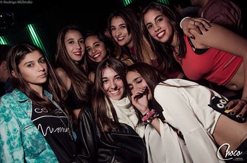 Si hablamos de viernes explotado, hablamos del que se viene hoy en Choco! #ReencuentroBariloche 💣🎉
