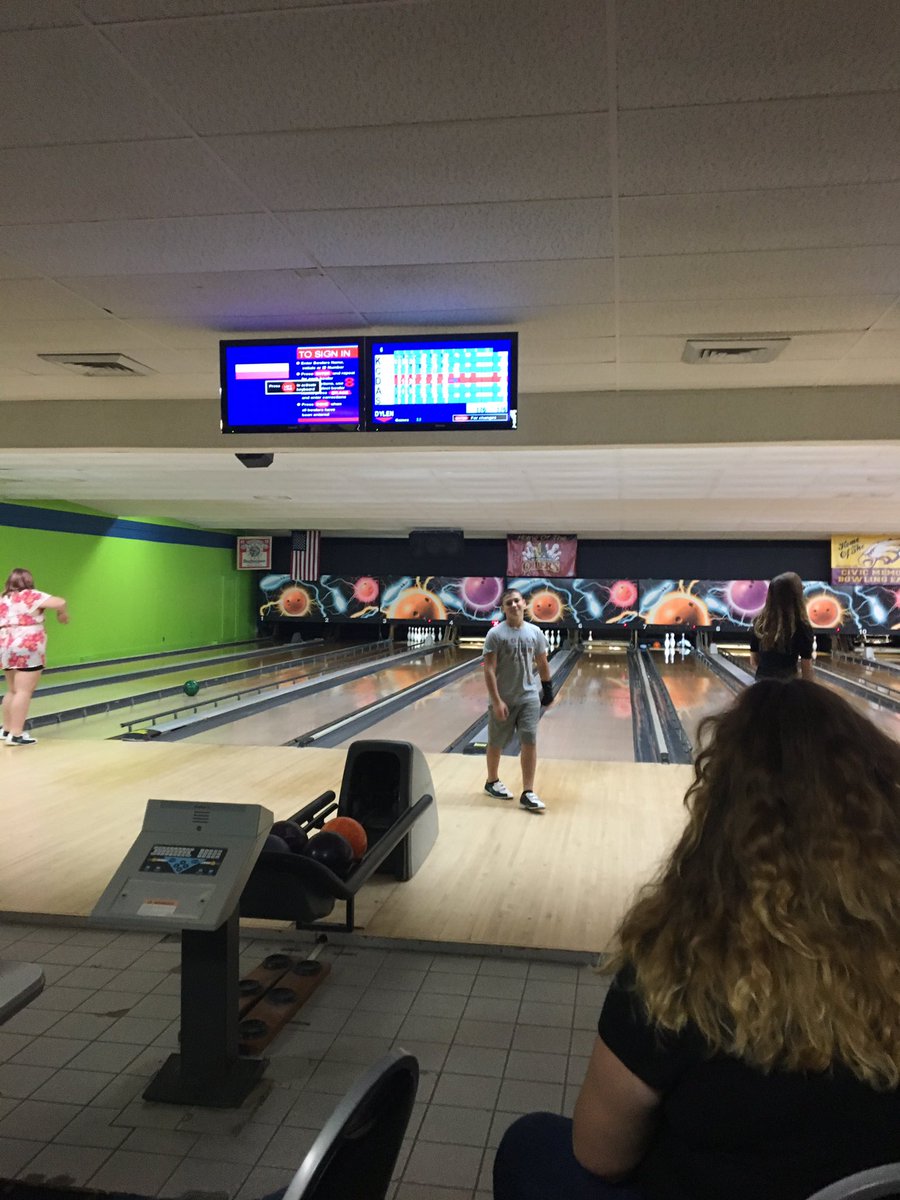 EAMS8th's tweet photo. EAMS incentive bowling trip was enjoyed by students and teachers!@EAMS8th @EASD13 https://t.co/HgkJRYIrBw