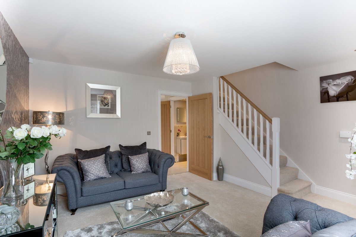 beckdevelopment's tweet image. Luxury 3 bed homes in Clitheroe with gardens and parking only £199,950.  Move in straight away with only 5% deposit required.