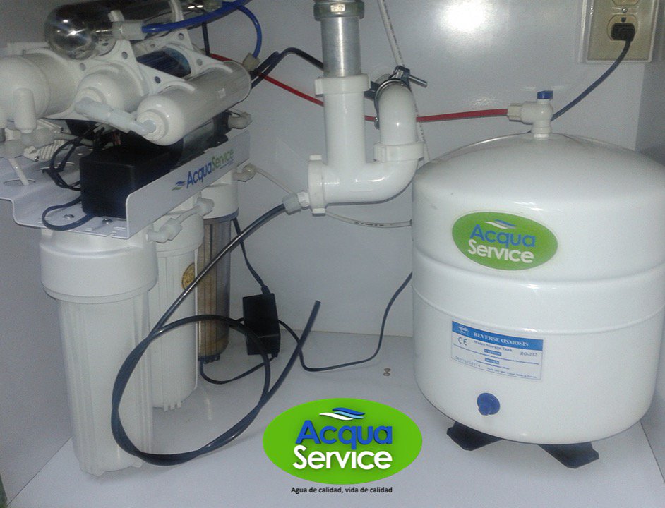 InfoAcqua's tweet photo. El sistema de ósmosis inversa es el único que purifica el agua hasta en un 99%. Cuida la salud de tu familia. Contáctanos! #AcquaService https://t.co/lJD2riWkcx