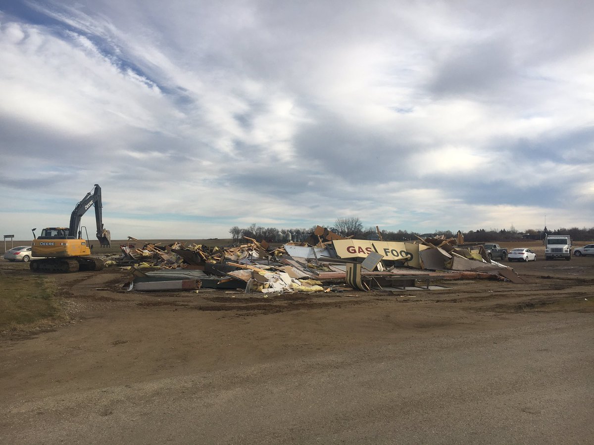 ashleymr1993's tweet photo. Corner Gas #sask https://t.co/2WMTV9VCVf