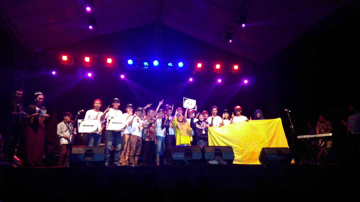 KemahasiswaanUI's tweet photo. Congratulations @univ_indonesia @UIsupermileage for the achievement #kmhe2016 #winner #team https://t.co/c3138TI5mk